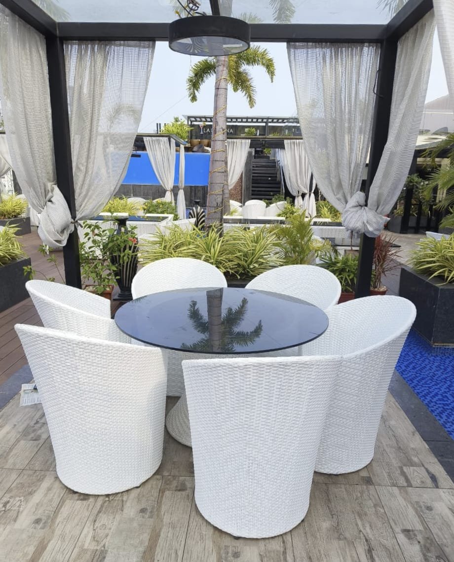 WhatsApp Image 2025-12-16 at 17.38